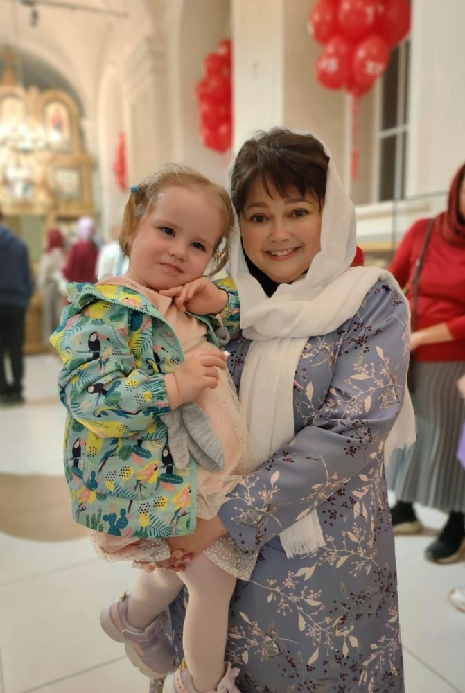 Главный светлячок - Елена Черво